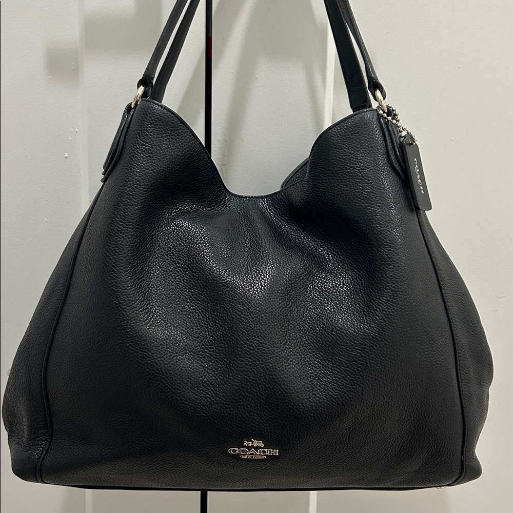 Coach Edie Shoulder Bag 31 in Pebbled Leather - Picture 3 of 17